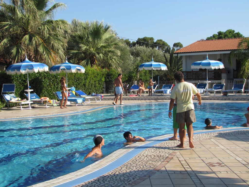 Tonicello Hotel Resort & Spa Capo Vaticano Exterior foto