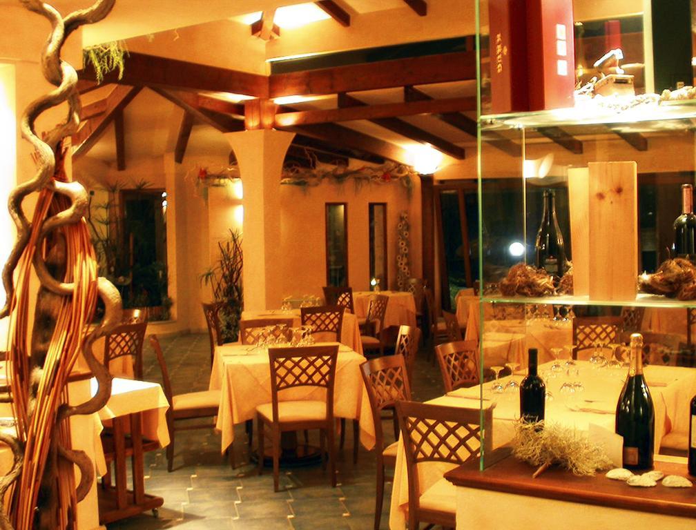 Tonicello Hotel Resort & Spa Capo Vaticano Exterior foto